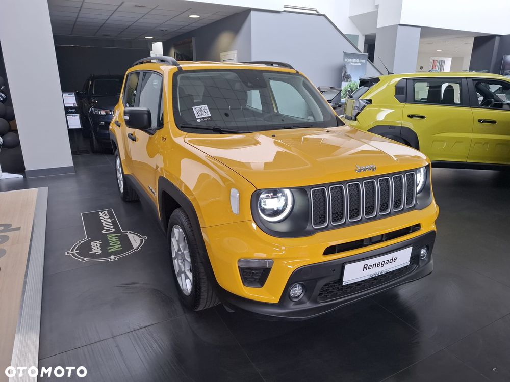 Jeep Renegade 1.5 T4 mHEV Altitude FWD S&S DCT - 3