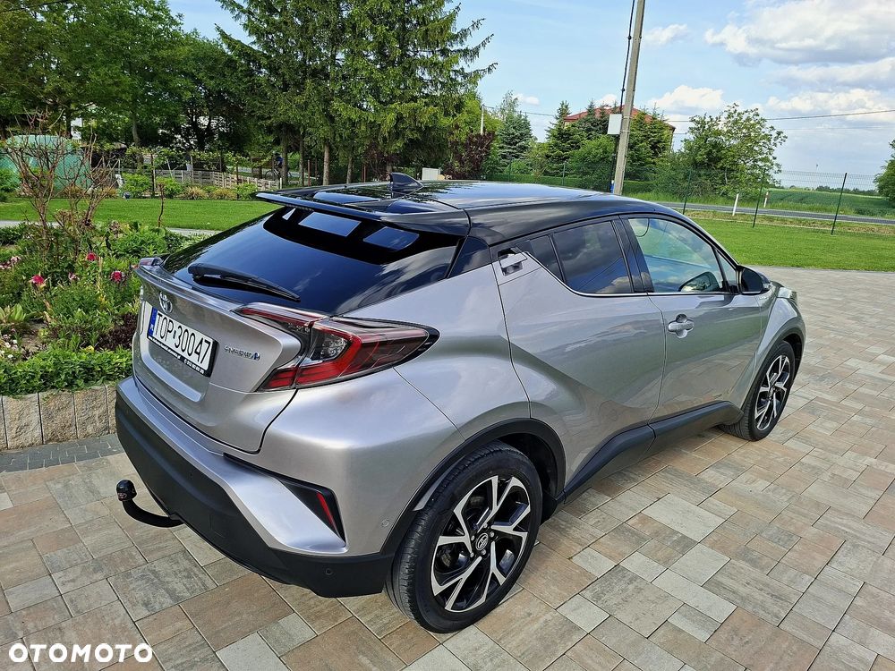 Toyota C-HR - 11