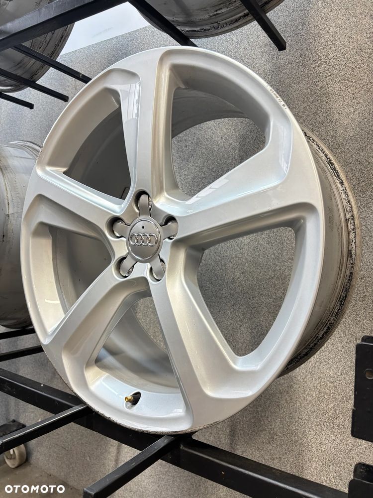4 Felgi Alu Audi SQ5, Q5, 20", 8R0 601 025 CJ, ET33 - 17