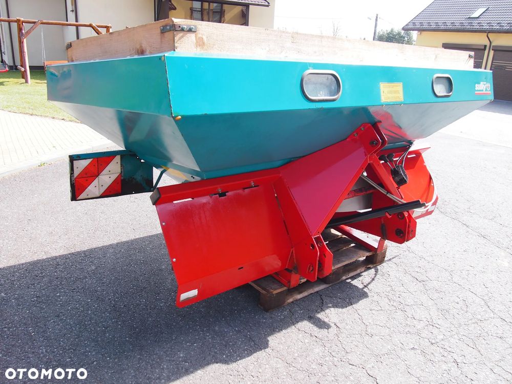 Rozsiewacz do nawozu i wapna SULKY DPX GL2000 - 2