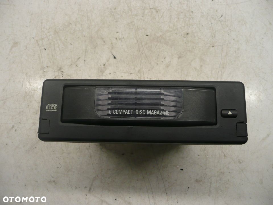 BMW E60 SEDAN 2.5B ZMIENIARKA PŁYT CD 6938975 - 1