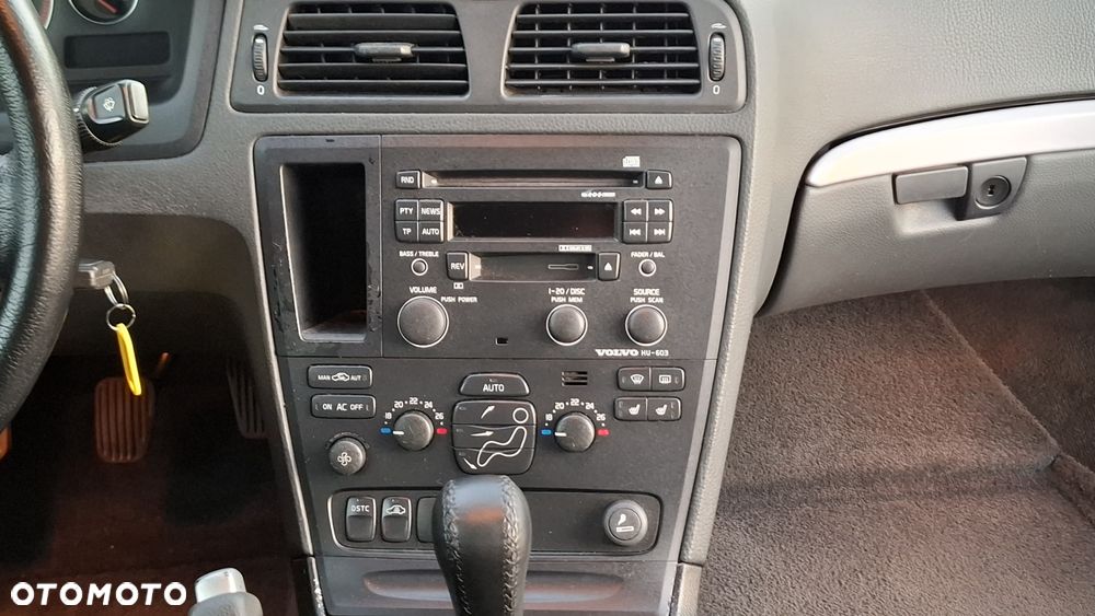 Volvo S60 2.4 Momentum - 12