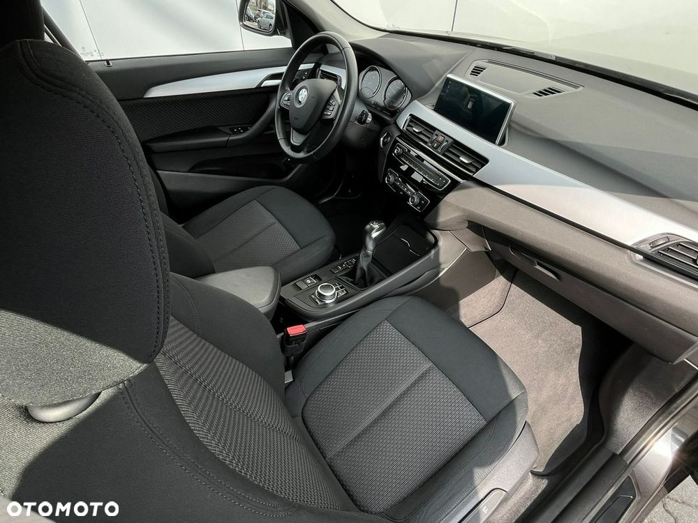 BMW X1 xDrive25e Advantage - 17
