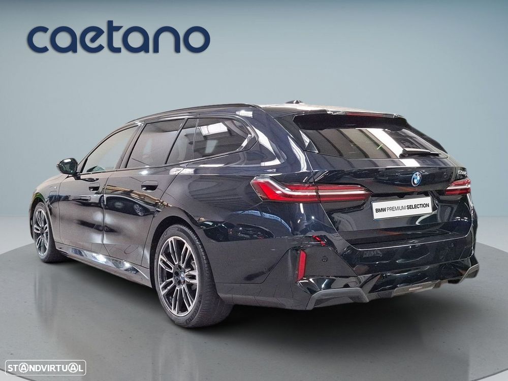 BMW 530 e Pack Desportivo M - 6