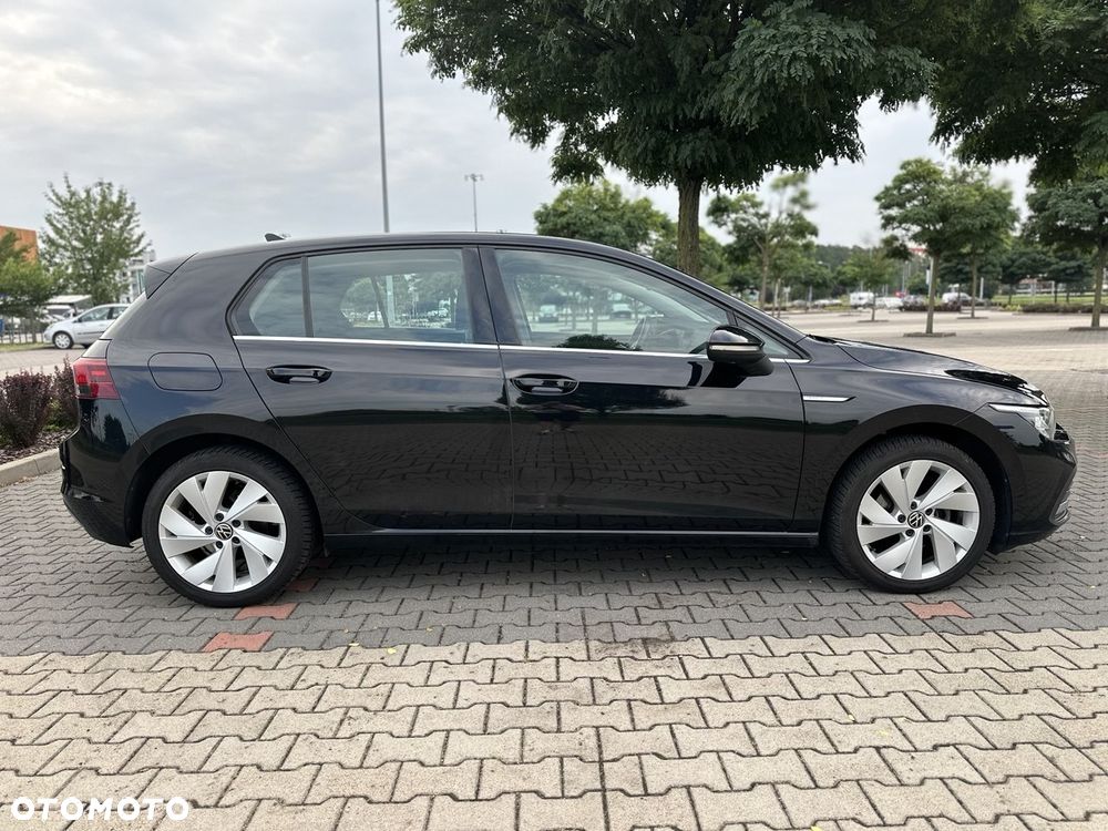 Volkswagen Golf 1.5 eTSI Style DSG - 5