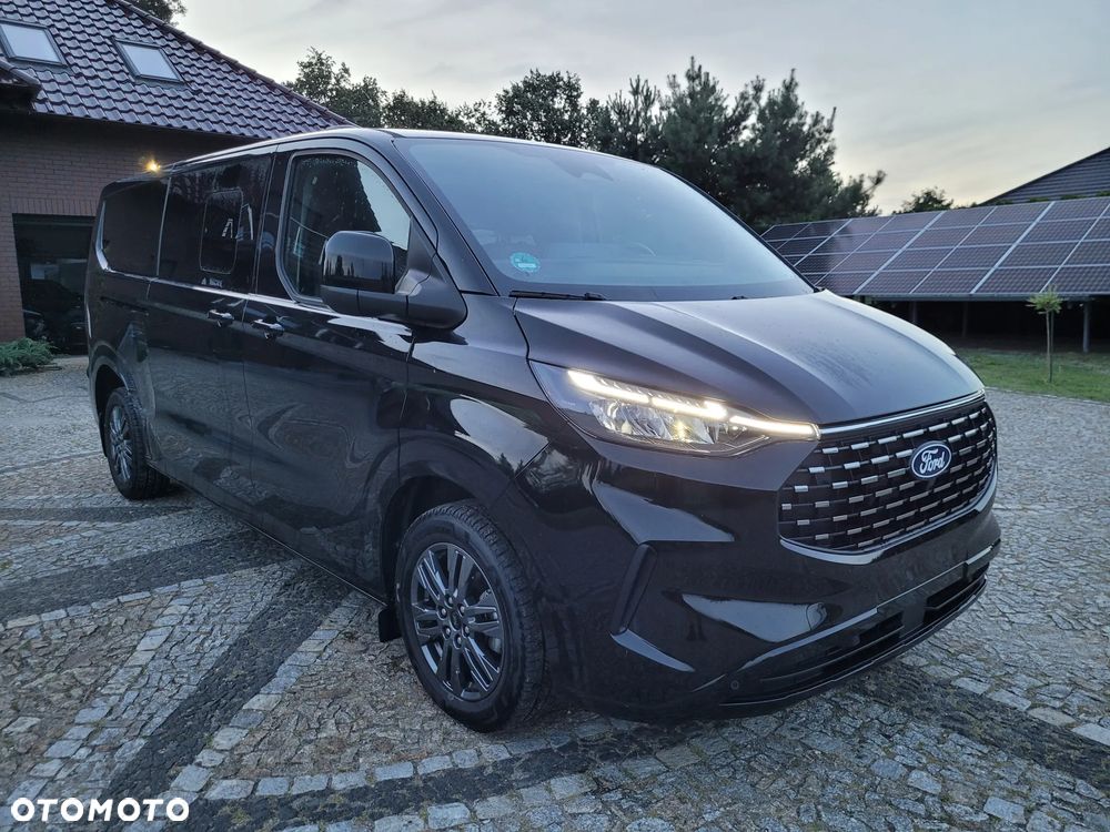 Ford Tourneo Custom L1H1 VA Autm Titanium - 3