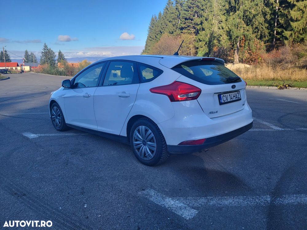 Ford Focus 1.0 EcoBoost Trend Edition - 8