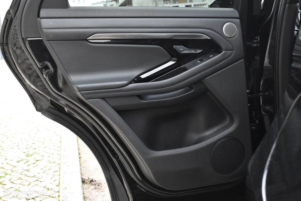 Land Rover Range Rover Evoque P300e R-Dynamic HSE - 55