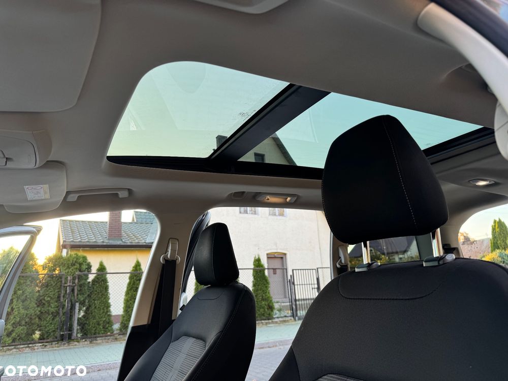 Ford Galaxy 2.0 TDCi Trend - 24