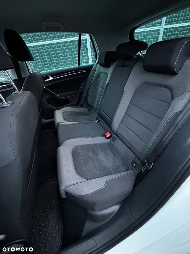 Volkswagen Golf 1.5 TSI ACT OPF DSG Highline - 34