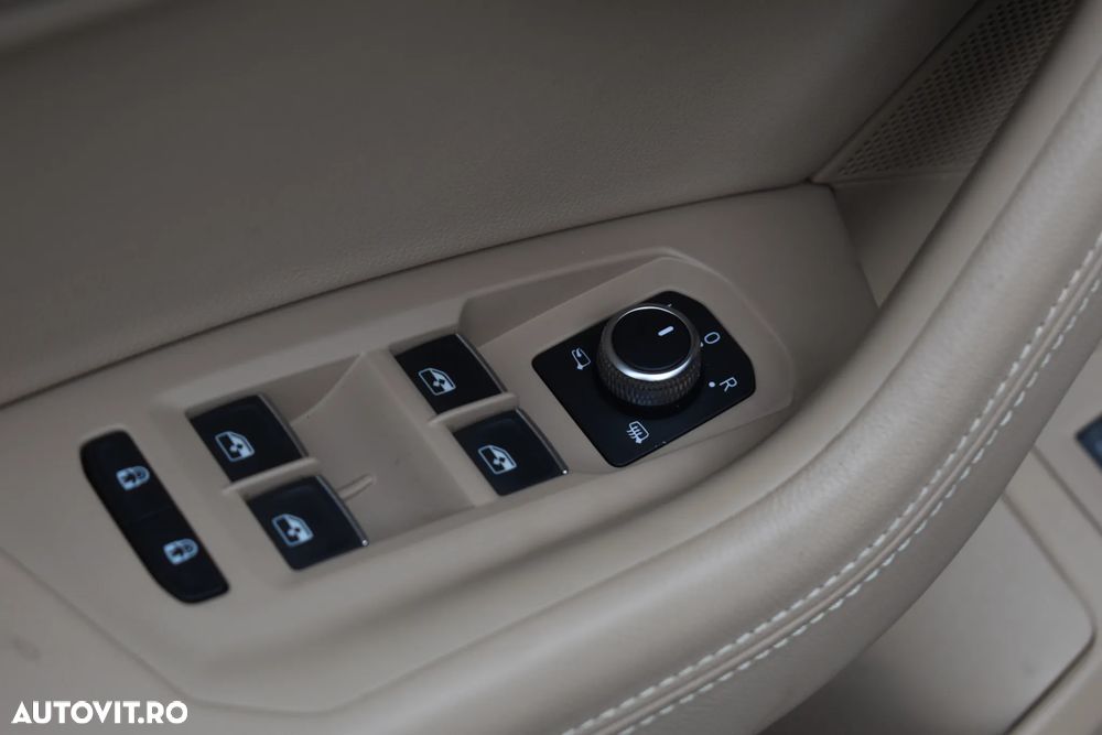 Volkswagen Touareg V6 TDI Atmosphere - 37