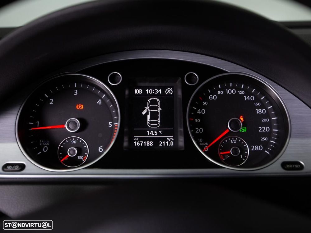 VW Passat CC - 20