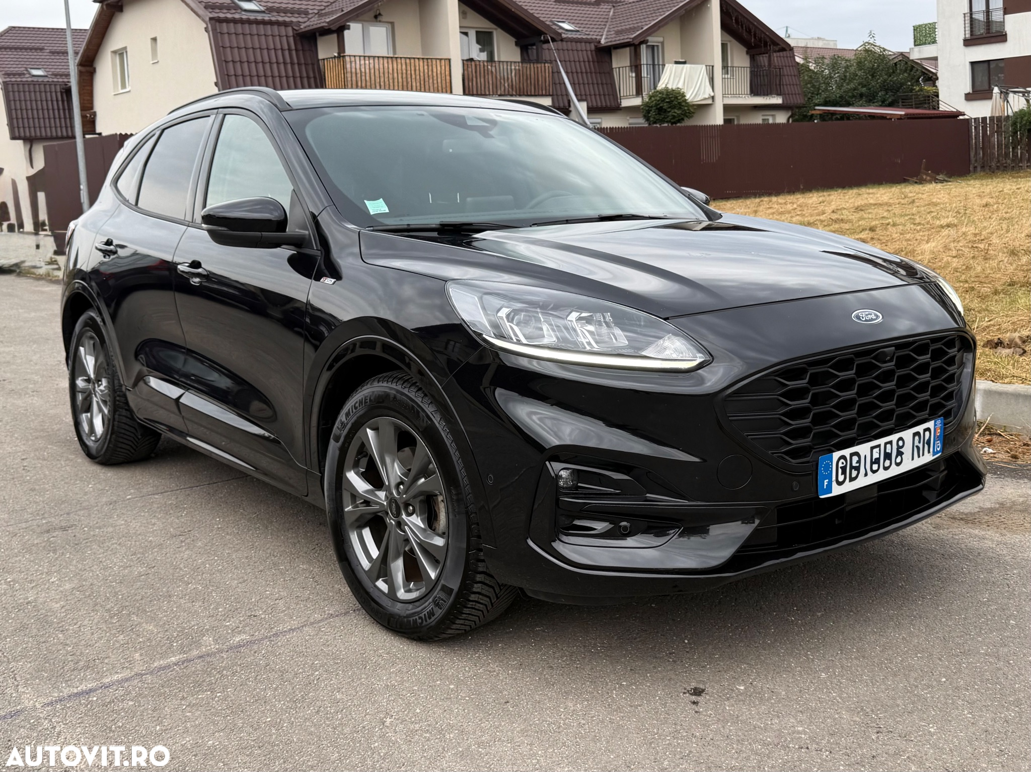 Ford Kuga 2.5 Duratec FHEV ST-LINE - 18