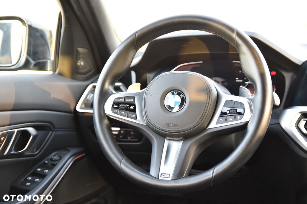 BMW Seria 3 320d mHEV M Sport - 9
