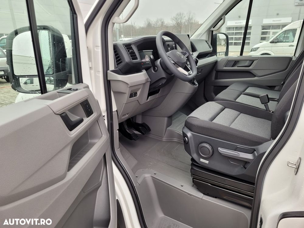 Volkswagen Crafter L5H3 - modelul extralung - 8