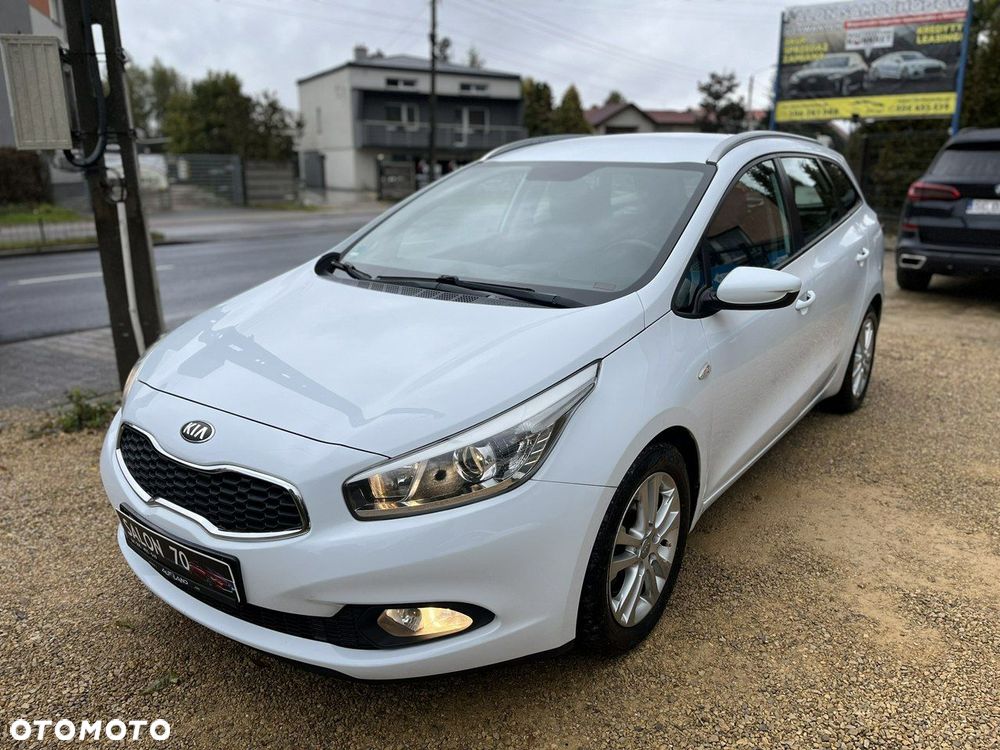 Kia Ceed 1.6 GDI Dream Team Edition - 5