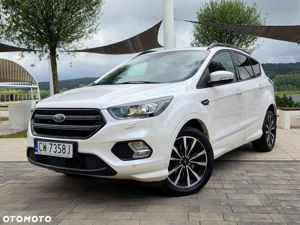 Ford Kuga - 2