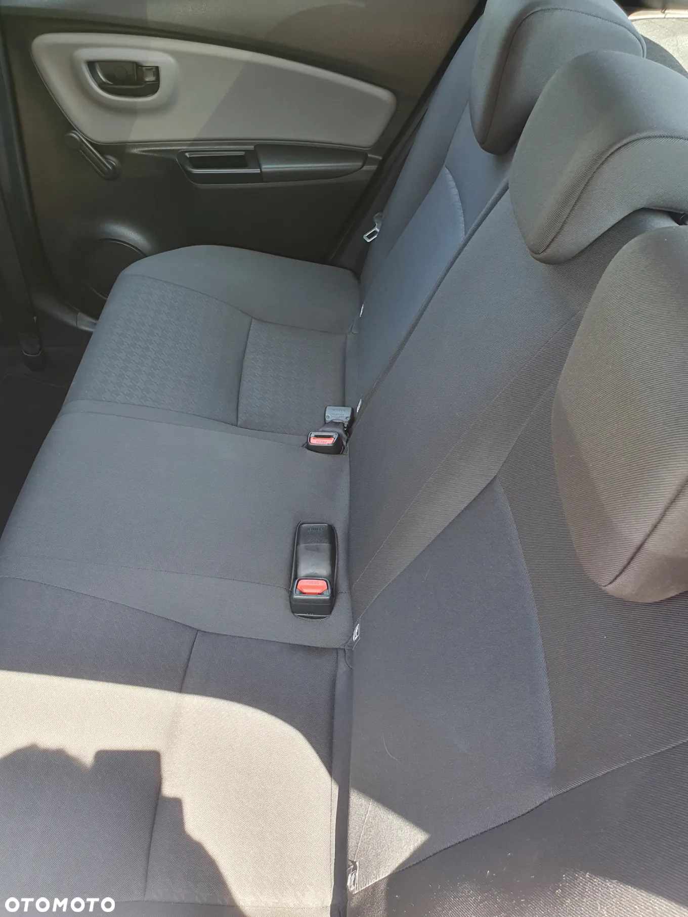 Toyota Yaris 1.5 Active - 25