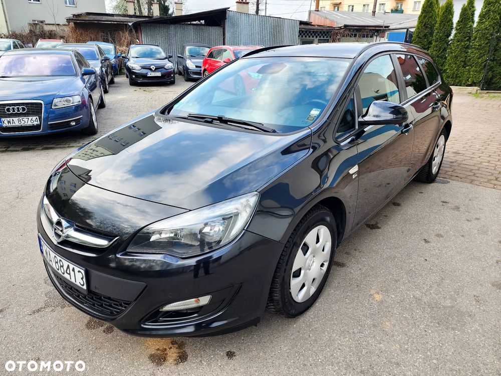 Opel Astra 1.4 Turbo 150 Jahre - 3