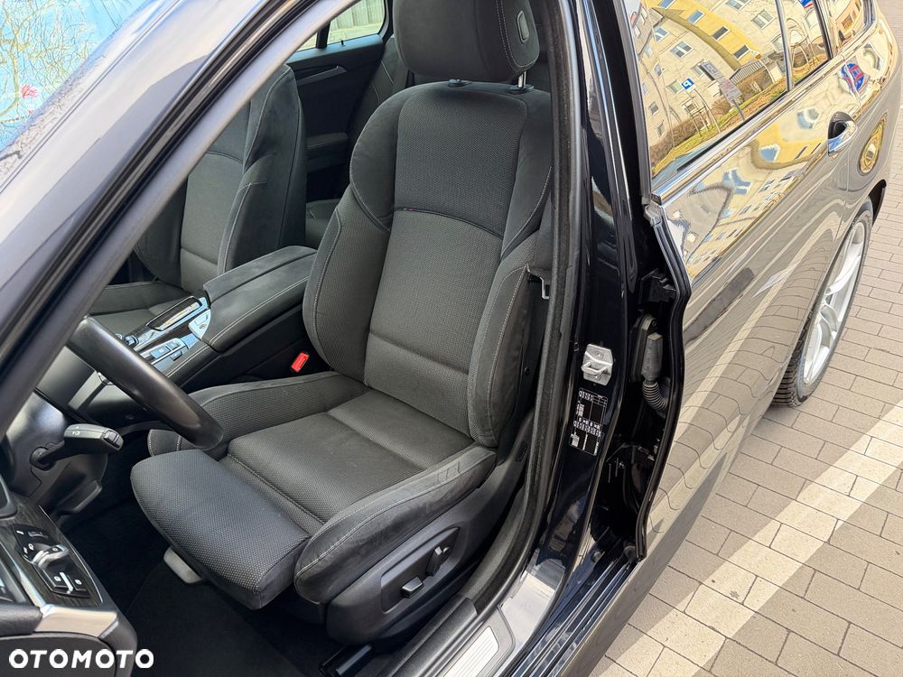 BMW Seria 5 520d M Sport Edition - 21