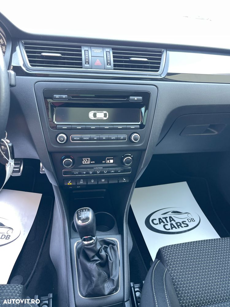 Skoda RAPID 1.2 TSI Ambition - 35