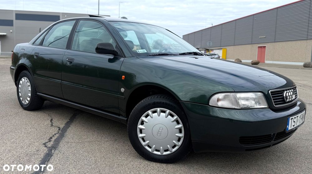 Audi A4 Limousine - 9