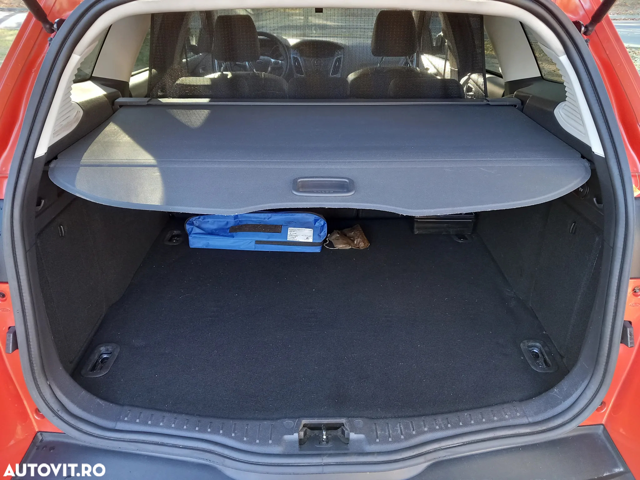 Ford Focus Turnier 1.6 EcoBoost Start-Stopp-System Champions Edition - 11