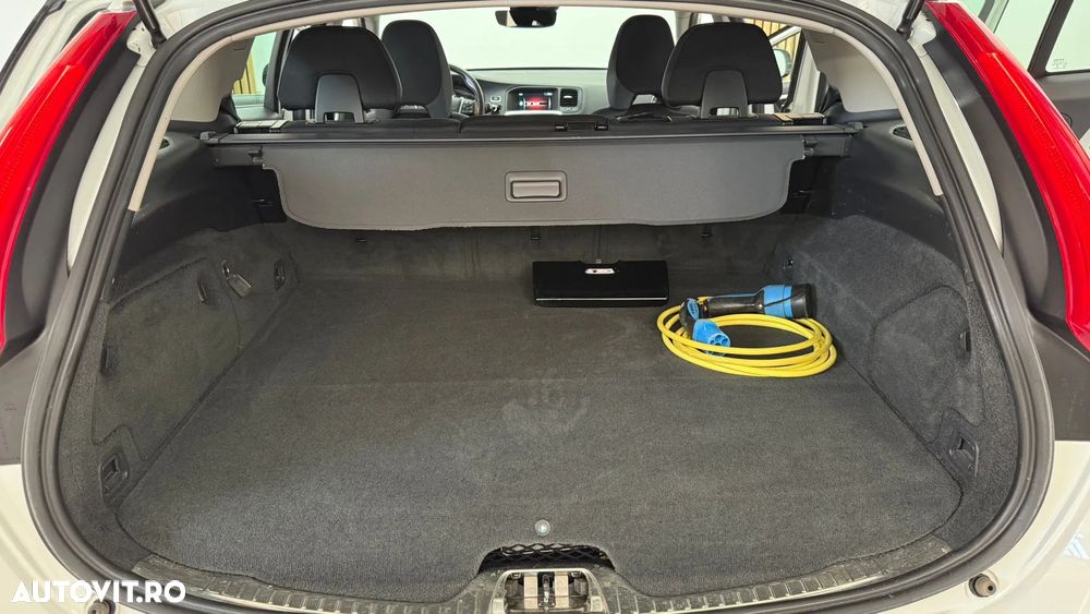 Volvo V60 - 19
