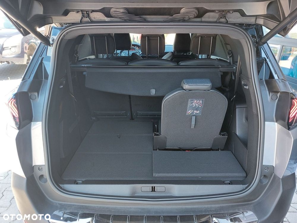 Peugeot 5008 - 9