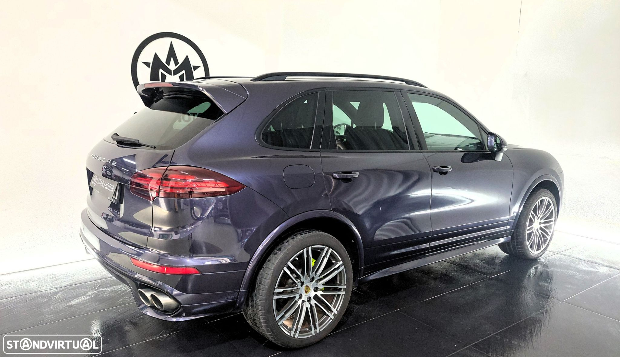 Porsche Cayenne - 27
