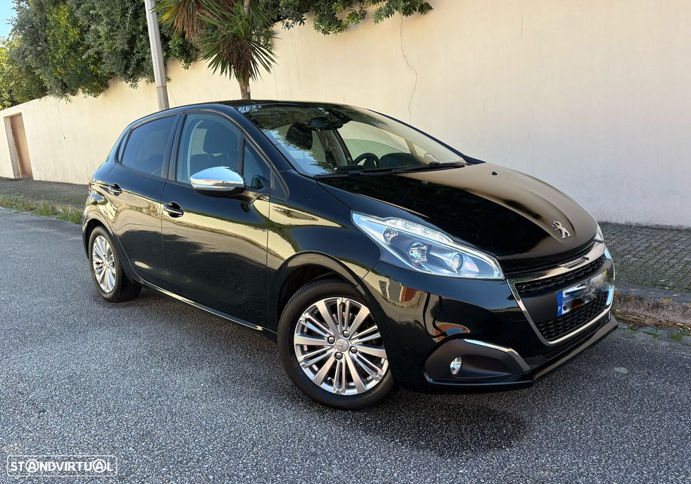Peugeot 208 1.5 BlueHDi Signature - 3