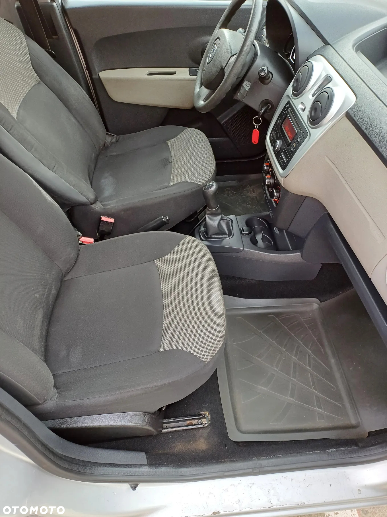 Dacia Dokker 1.6 Ambiance - 12
