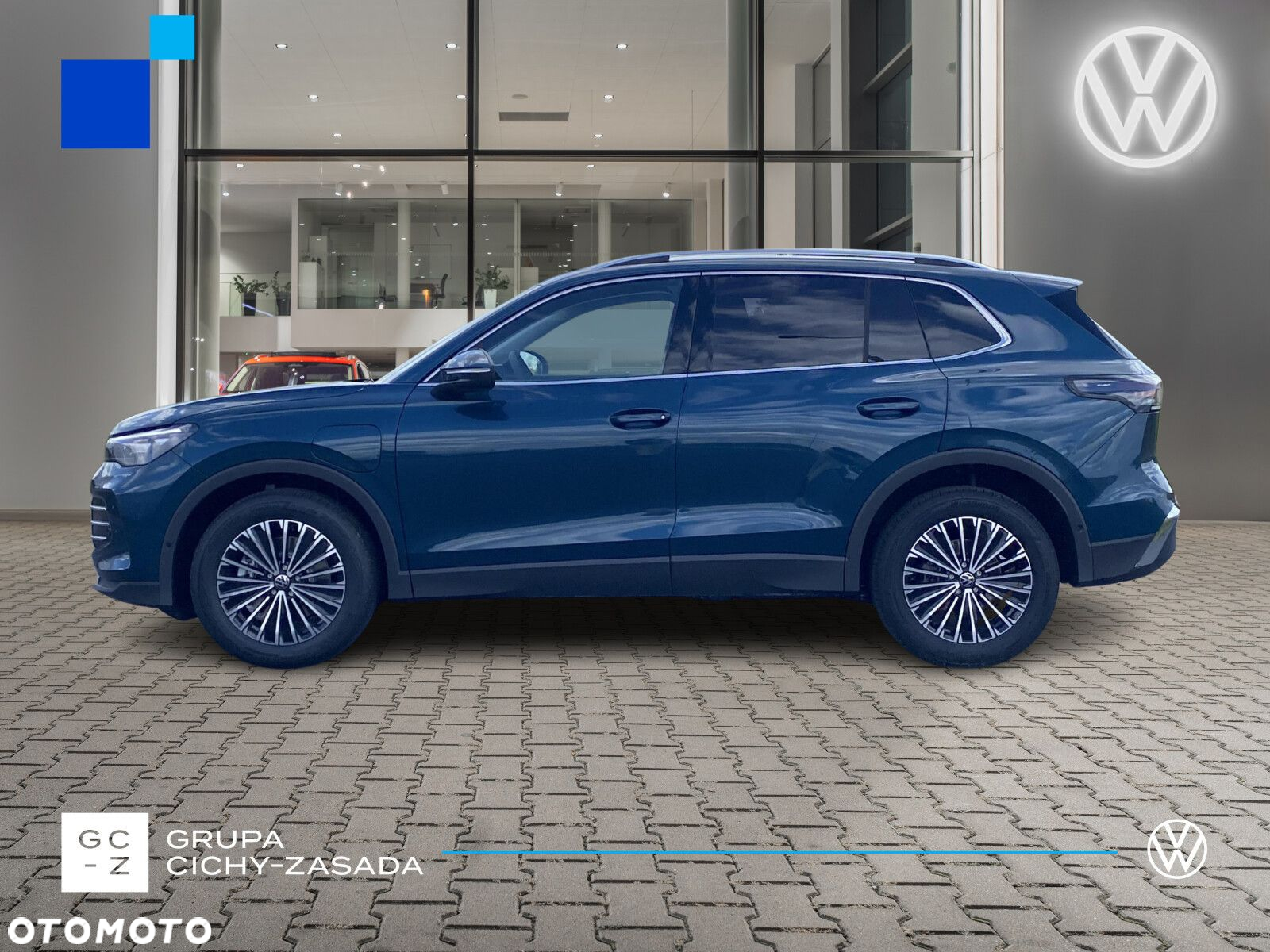 Volkswagen Tiguan - 2