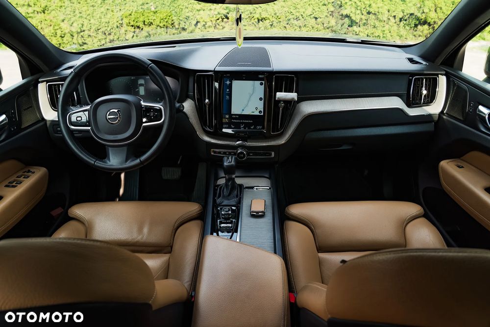 Volvo XC 60 D5 SCR AWD Inscription - 21