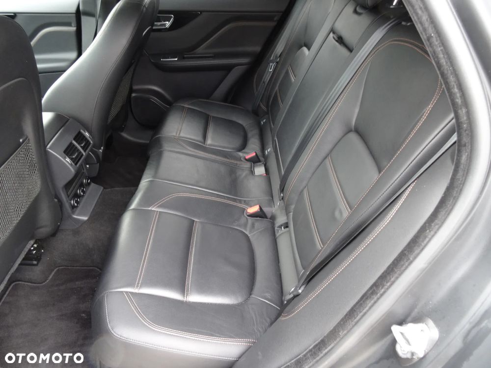 Jaguar F-Pace 3.0 TDV6 AWD 300 Sport - 15