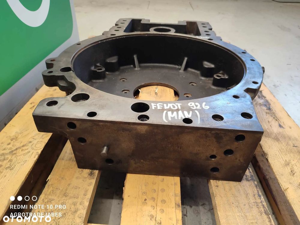 Obudowa koła zamachowego Fendt 926 - 4