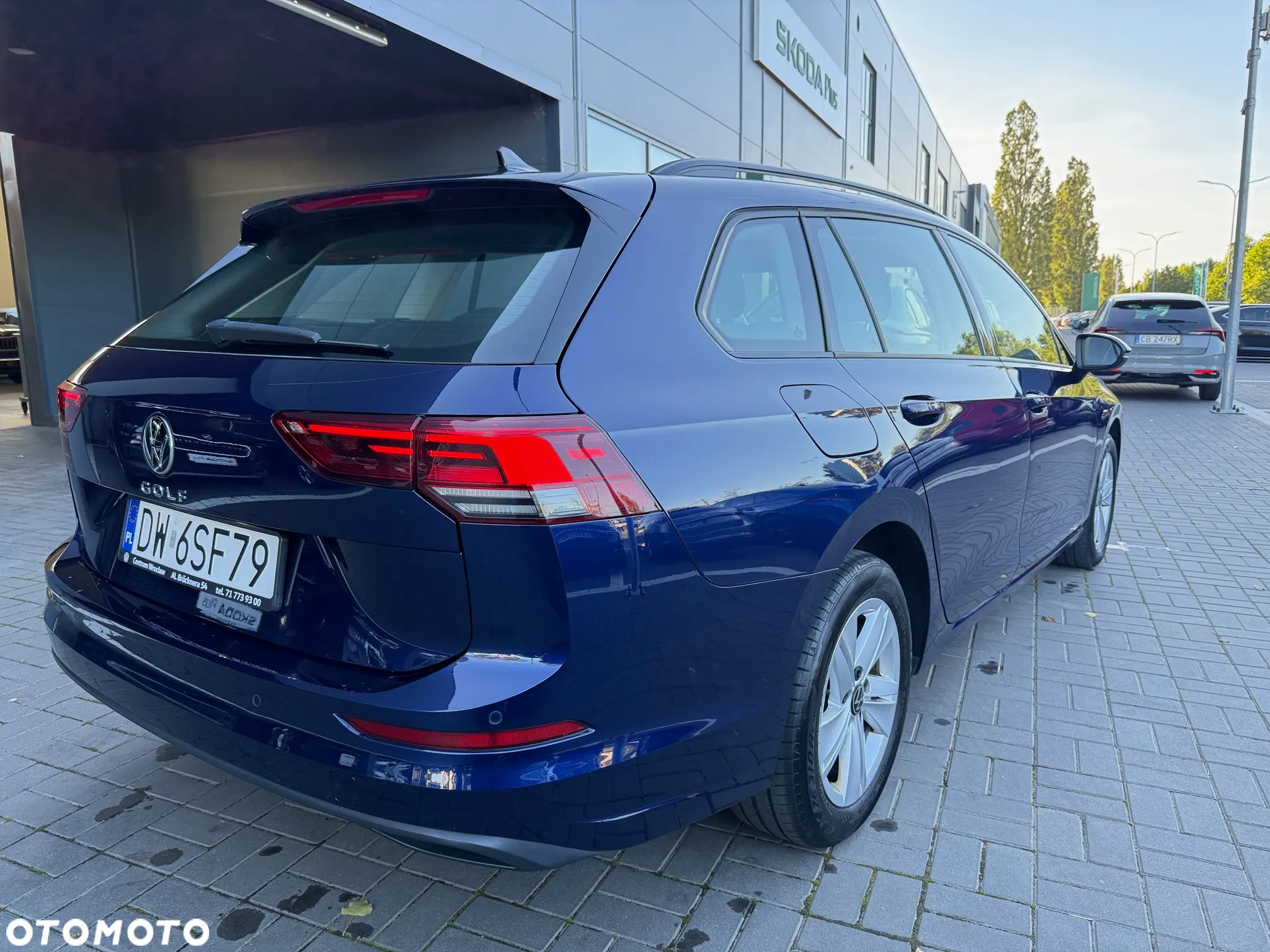 Volkswagen Golf VIII 2.0 TDI Life DSG - 4