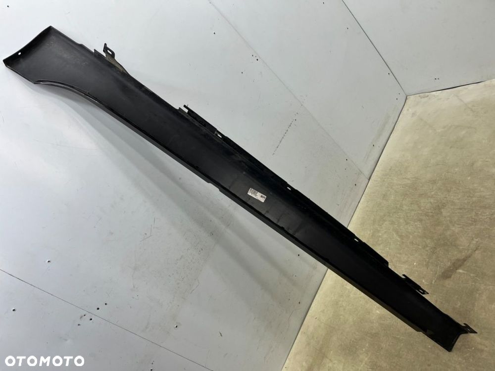 Listwa progowa BMW 2 F46 Gran Tourer 14-22r. PRAWA nakładka progu zewnętrzna prawy próg 7318852 - 11
