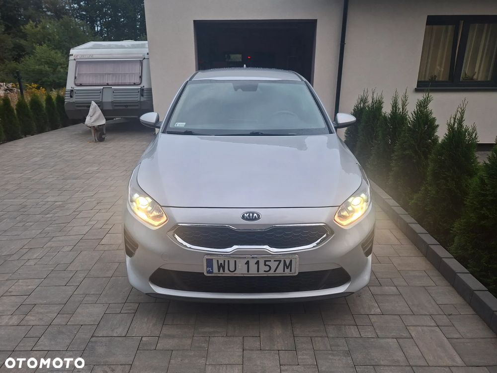 Kia Ceed - 7