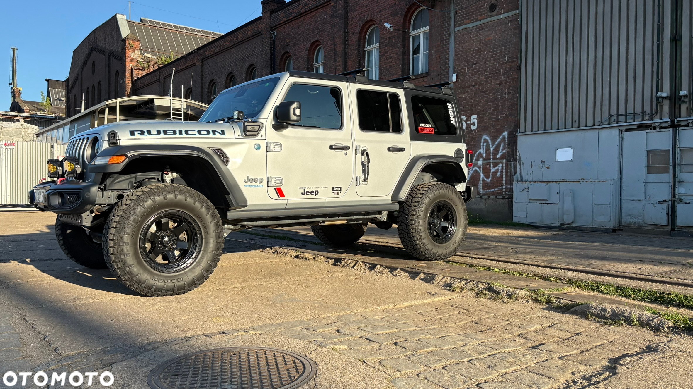 Jeep Wrangler - 2