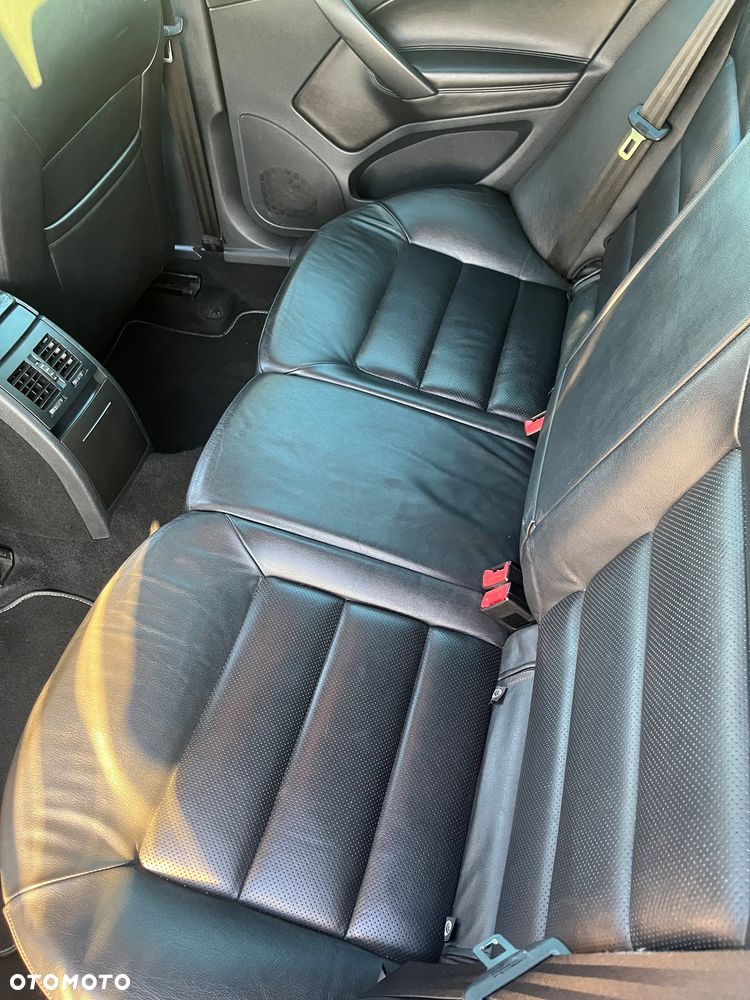 Skoda Octavia 2.0 TDI DPF RS - 7