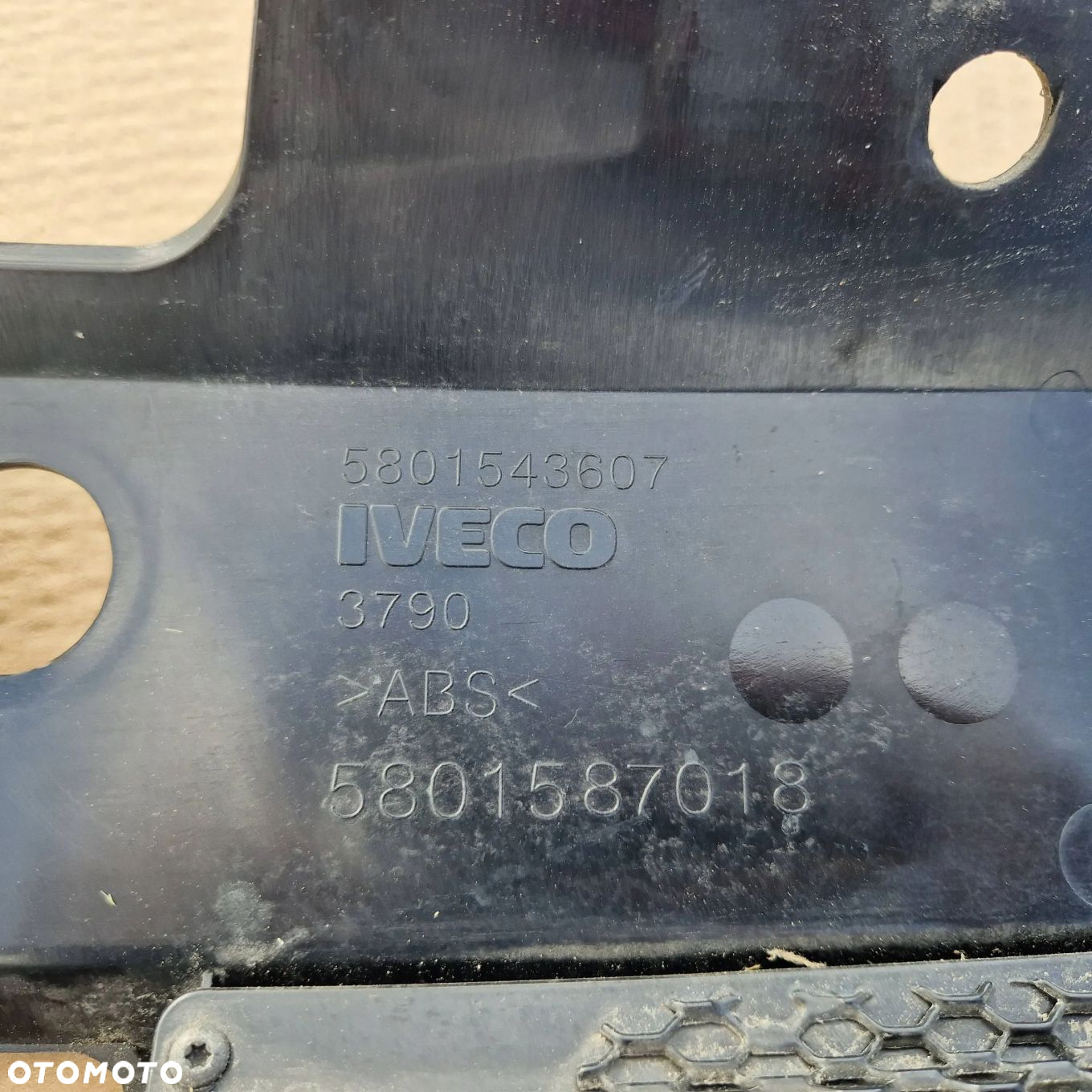 GRILL ATRAPA IVECO DAILY 14-18 ORYGINAŁ - 5