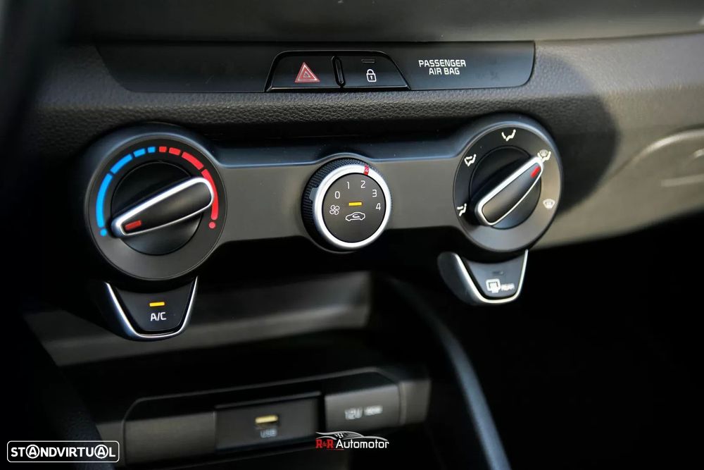 Kia Stonic 1.0 T-GDI Drive - 22