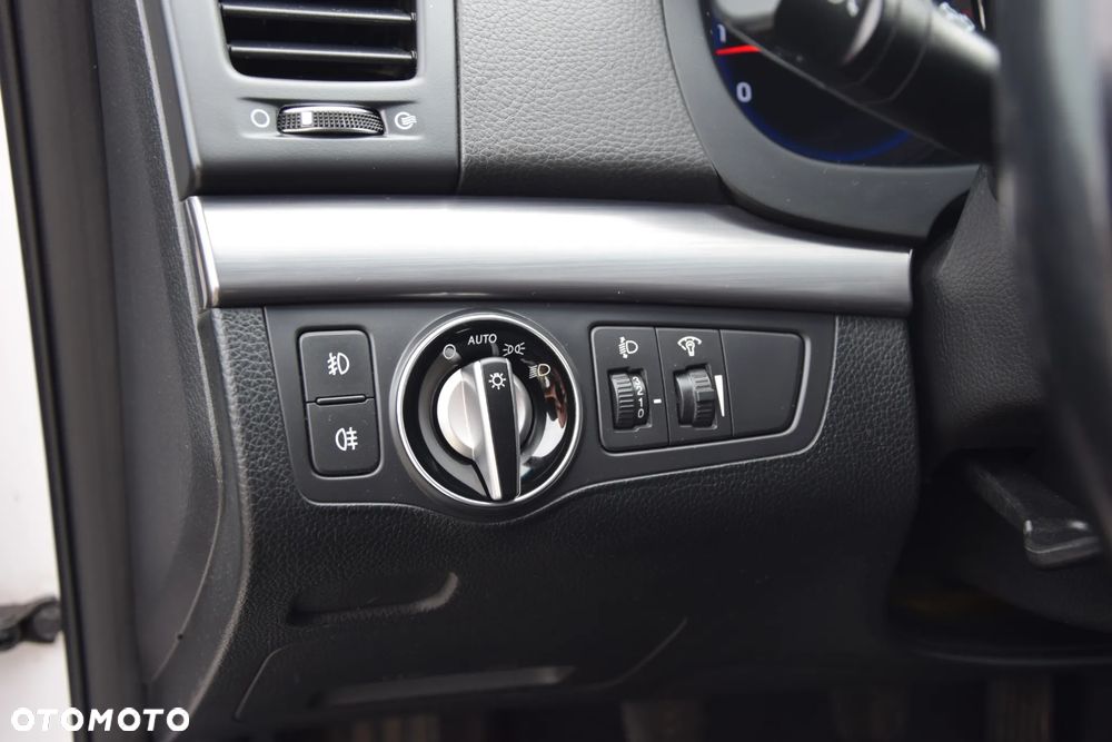 Hyundai i40 i40cw 1.6 Fifa World Cup Edition - 24