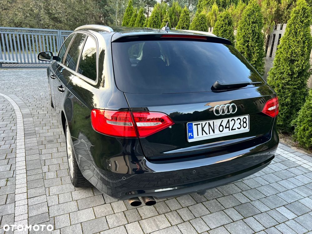 Audi A4 Avant - 10