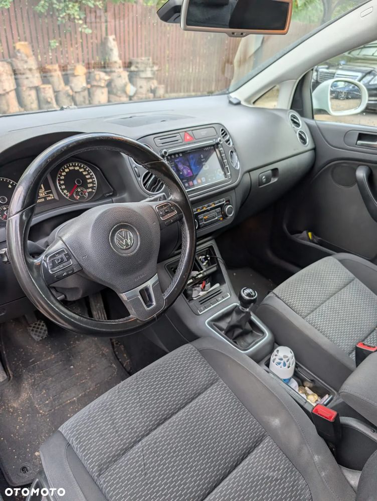 Volkswagen Golf Plus - 17