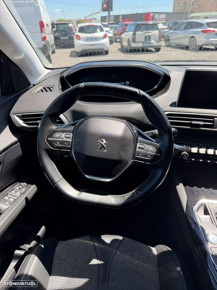 Peugeot 3008 1.6 BlueHDi GT Line - 33