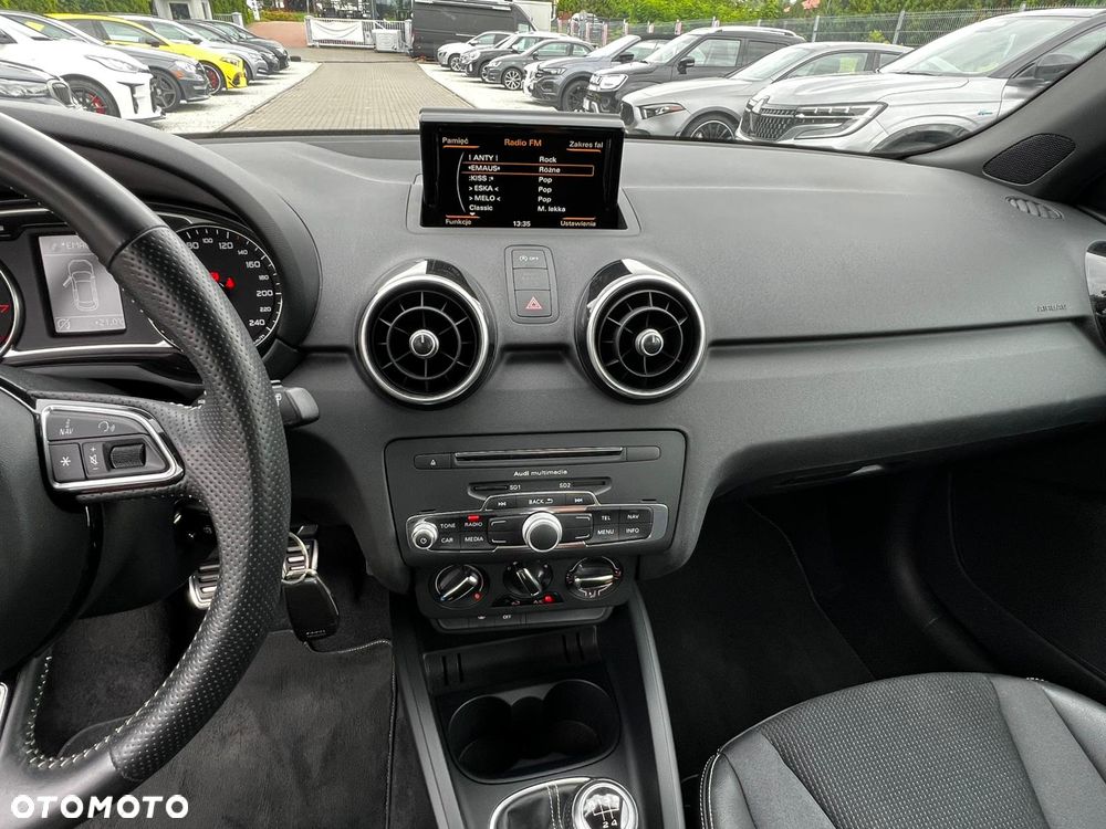 Audi A1 Sportback 25 TFSI S line - 11