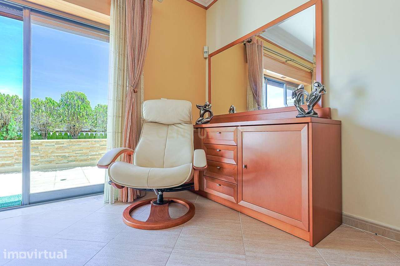 Apartamento T1 com Vista Mar em Sesimbra, Setúbal - Grande imagem: 3/29