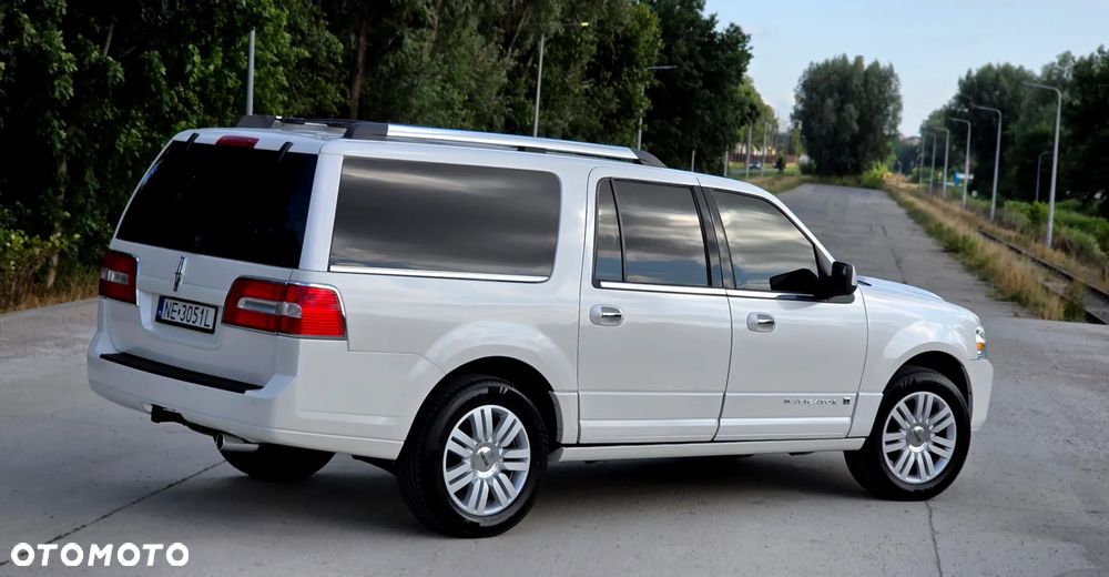 Lincoln Navigator 5.4 4WD Luxury - 12